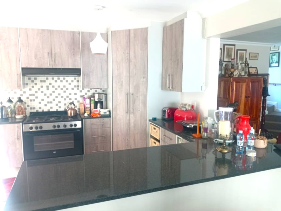 3 Bedroom Property for Sale in C Place Eastern Cape